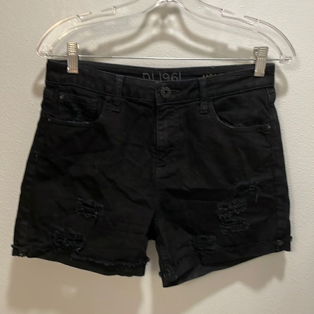 𝅺DL 1961 woman’s black Monet ultra high rise shorts